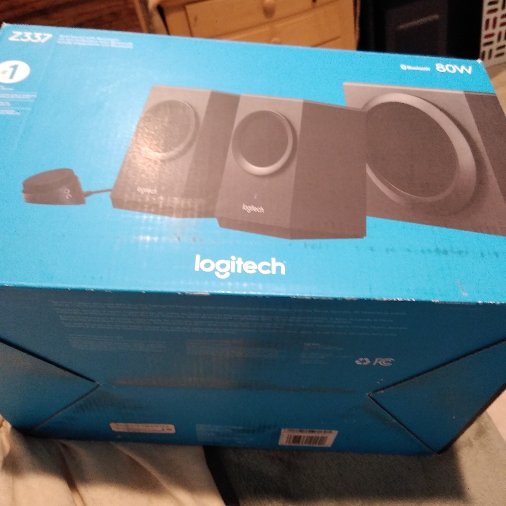 Logitech Bluetooth speaker /no fake check